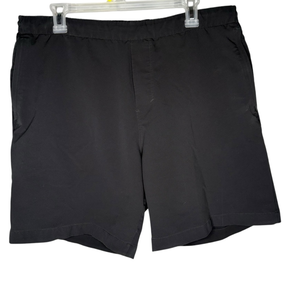 lululemon athletica Men's Black Flat Front Shorts